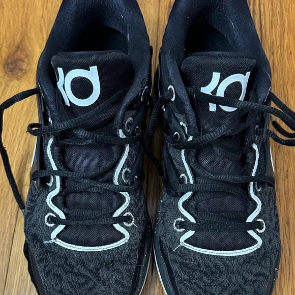 Nike KD Basketball Shoes - Picture 8 of 8
